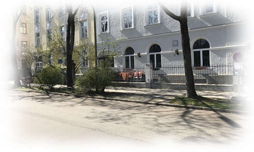 Halteverbotsschilder für Baumpflegearbeiten in München. No parking signs service
